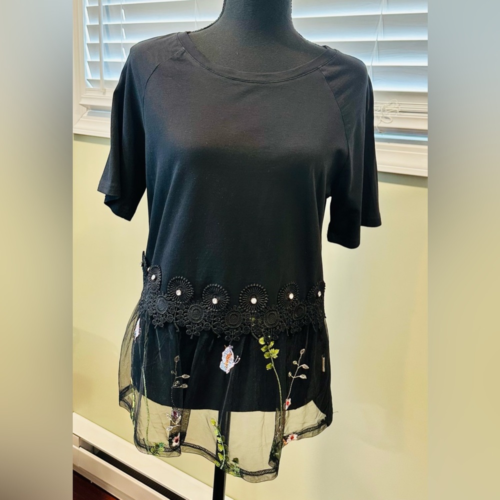 Black Lace Trim Women's Top